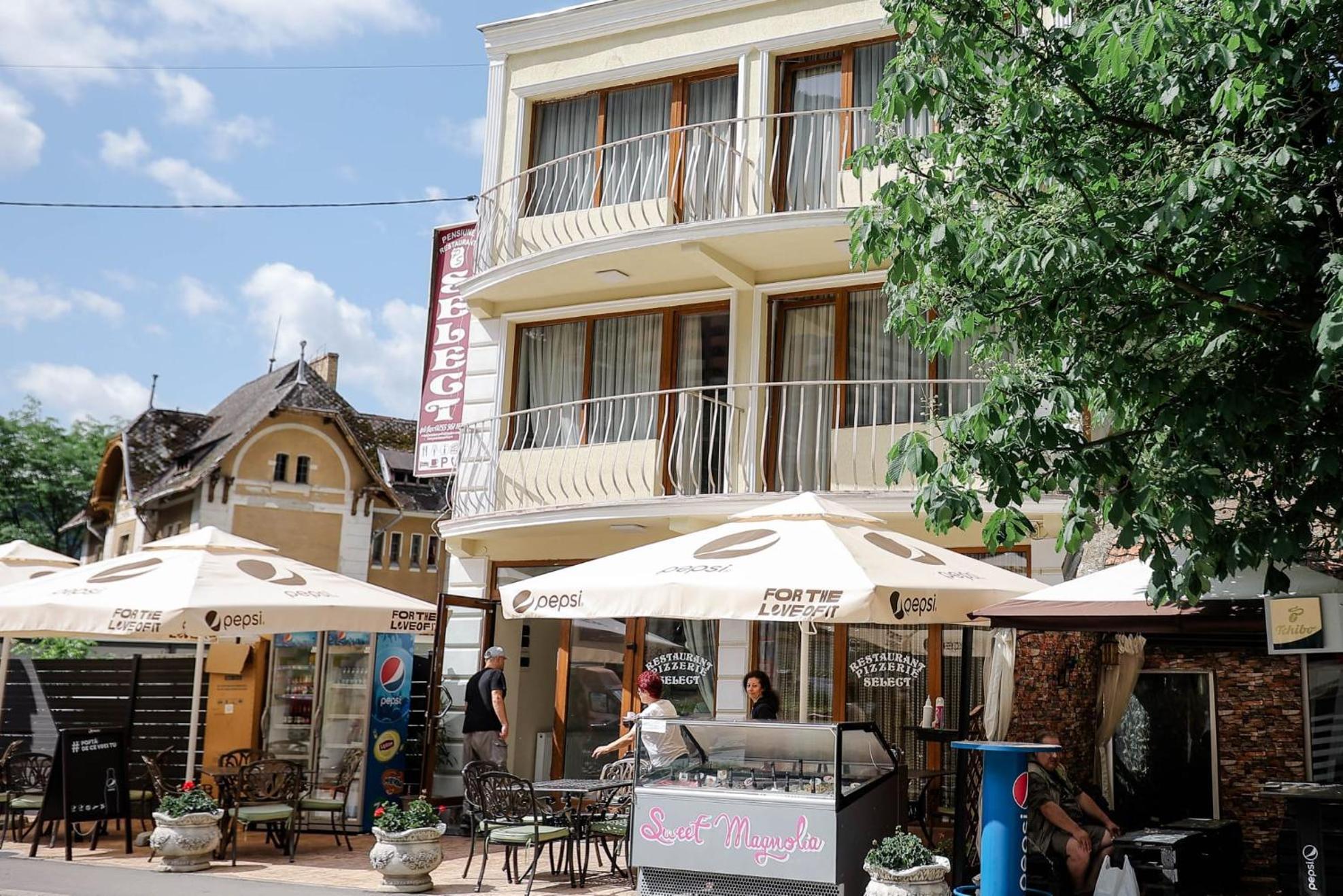 Pensiune Restaurant Select Băile Herculane Exterior foto